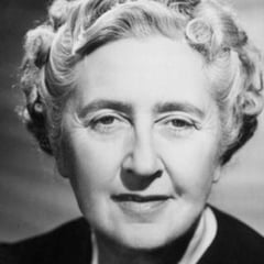 Theatre marks anniversary of Agatha Christie's disappearance mystery