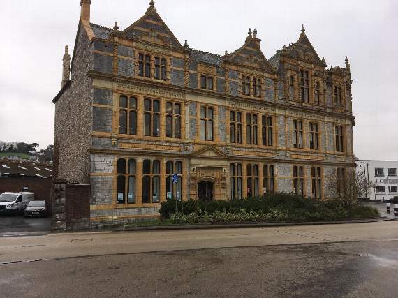 Urge to delay libraries revamp after ‘thin gruel’ report