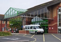 Virus hospital admissions increase