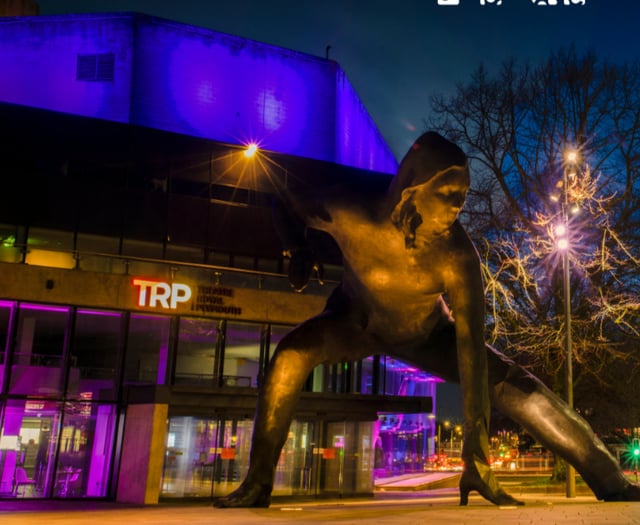 Win meet and greet at Theatre Royal Plymouth