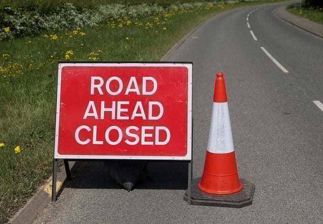 Road closure delayed