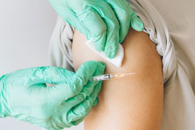 Devon NHS vaccinates 40,000 in first week