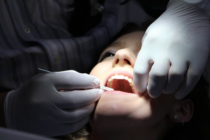Generic dental image