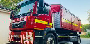 Emergency services in Ivybridge rescue victim after plunging down bank