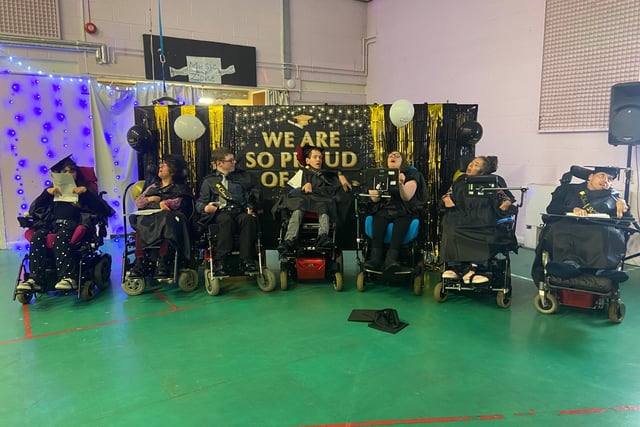 Dame Hannahs graduates celebrate