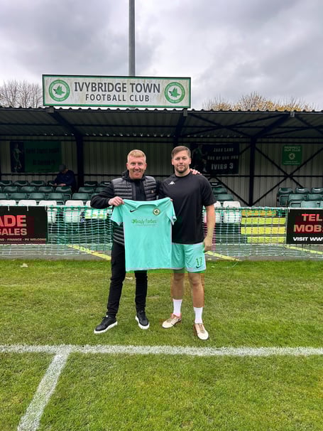Wayne Gamble alongside new signing Owen Stockton