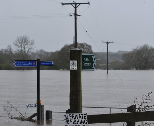 More heavy rain as Met Office extend weather warning 