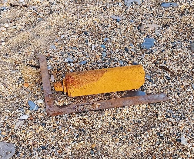 Details released of South Hams beach bomb 