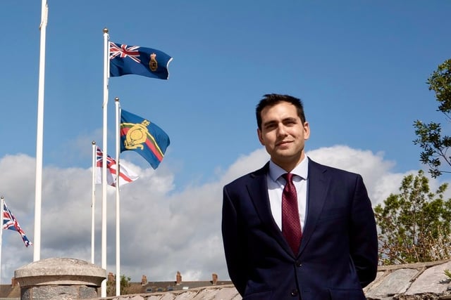 Reed probes Pollard on UK UFO policy 