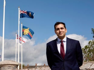 Reed probes Pollard on UK UFO policy 