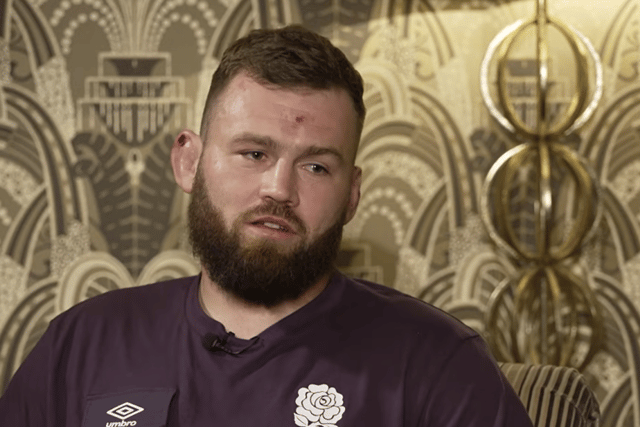 Cowan-Dickie helps England get off to a winning start