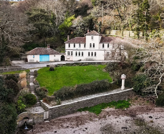 £3.3M South Hams house linked to Defoe up for grabs