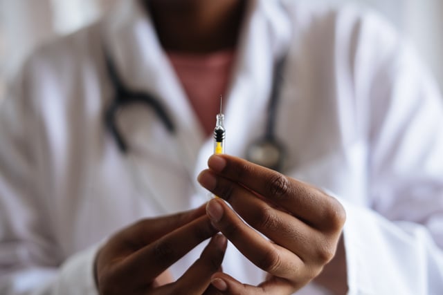 NHS urges South Hams residents to get flu and COVID-19 vaccines