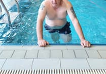 Blind veteran swims 80 lengths to commemorate VE Day