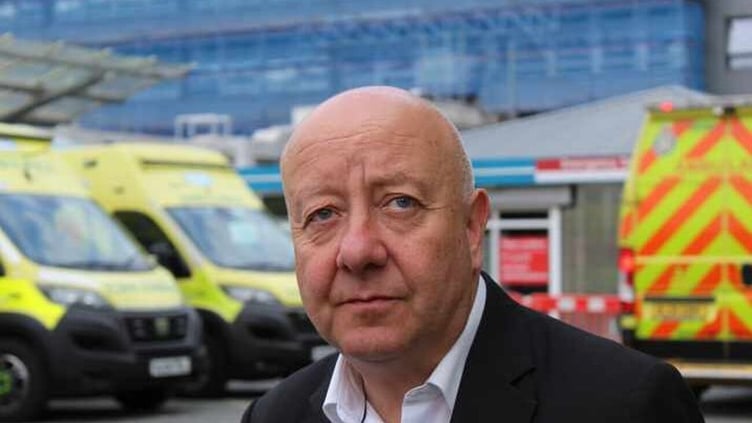 Torbay MP Steve Darling at Torbay Hospital - LDRS