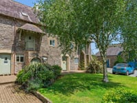 "Delightful" cottage for sale is 1800s barn conversion 