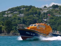 RNLI Salcombe crew reach new heights with recent qualifications