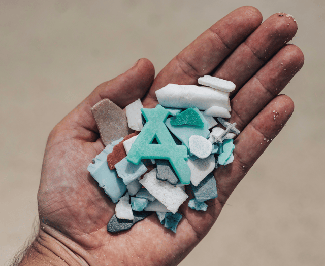 Sewage spills may send microplastics airborne