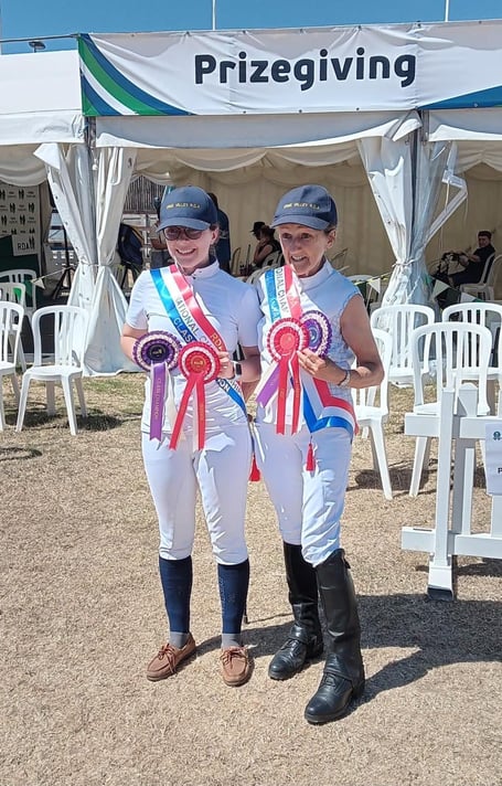 Cara Whitfield Smith and Ysabel Winzer, Erme Valley RDA.