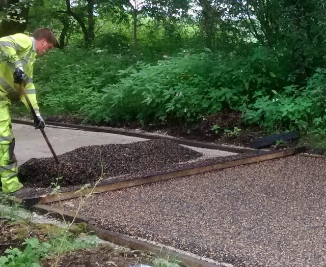 Work begins to improve Ivybridge walking and cycling path
