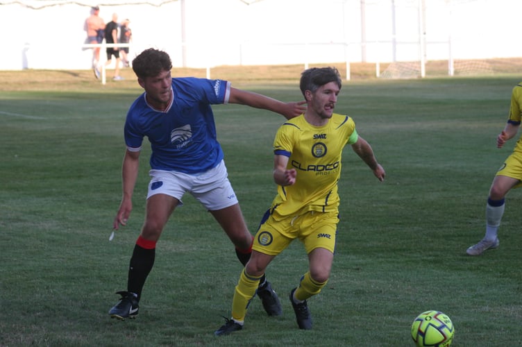 Josh Robins takes over for Oke Argyle