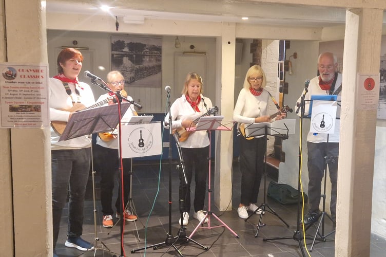 Small Fri photo: Creeks End Kingsbridge Fringe