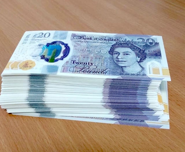 Counterfeit bank notes circulating Totnes