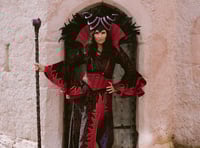   Snooze and you lose with this panto  spectacular