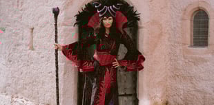   Snooze and you lose with this panto  spectacular