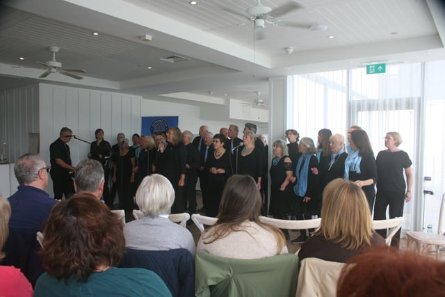 Salcombe Live Comes Alive Halleluia!
