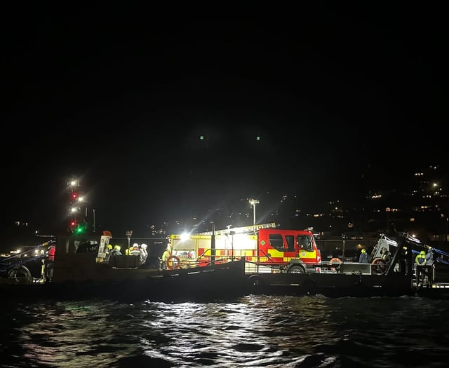 Dartmouth Fire Brigade's river drill