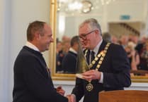 Salcombe parade highlights community heroes