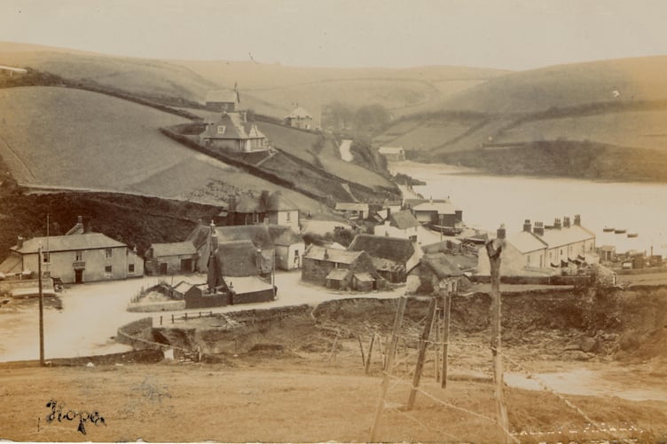 A frosty day in Hope Cove