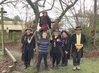 Stoke Gabriel Wassail: Lanterns and cider