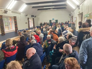 Caroline Voaden hosts public meeting on future of Slapton Line