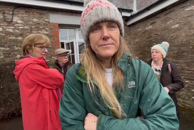 Slapton residents demand road rebuild