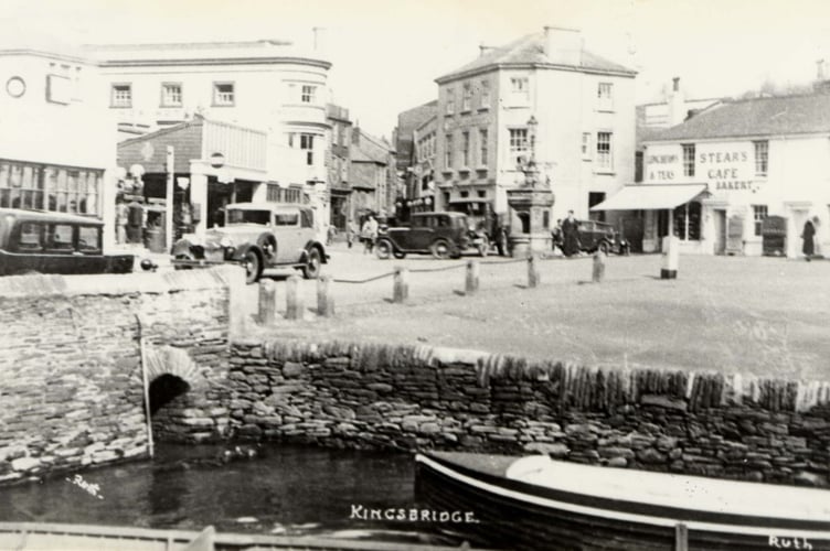 Head of Kingsbridge estuary around 1930.  