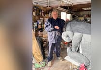 Renown sculptor celebrates Winnie-the-Pooh 100th anniversary