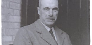 Blue Plaque honours Vernon MacAndrew's legacy in Dartmouth