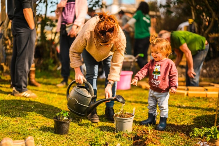 Residents of the Devonport community came together to enhance their beloved Mount Wise Neighbourhood Centre