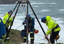 Dramatic rescue of children from Challaborough cliffs