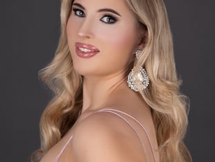 Dartmouth's Gabriella Sky Creed to represent Devon at UK National Miss