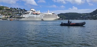 Silver wind makes first stop at new tender landing in Dartmouth