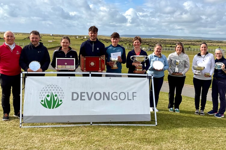 Devon golf prize winners RND.