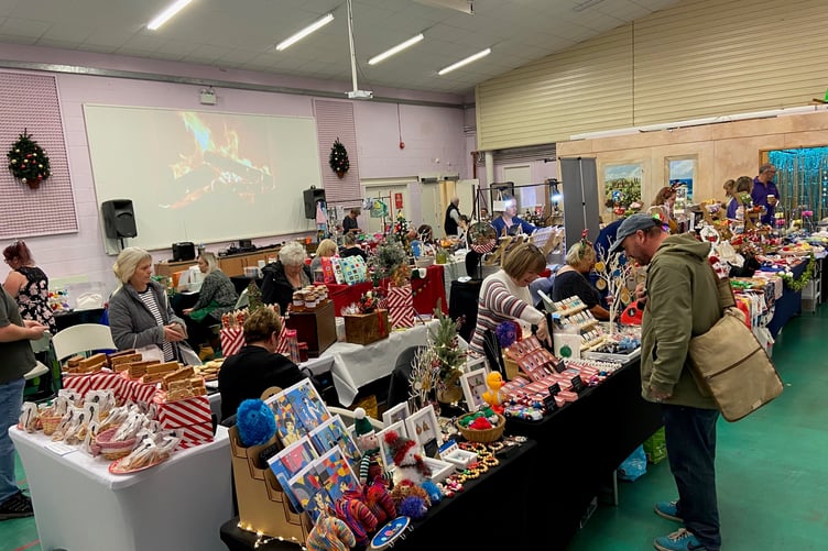 Dame Hannahs Christmas Fayre